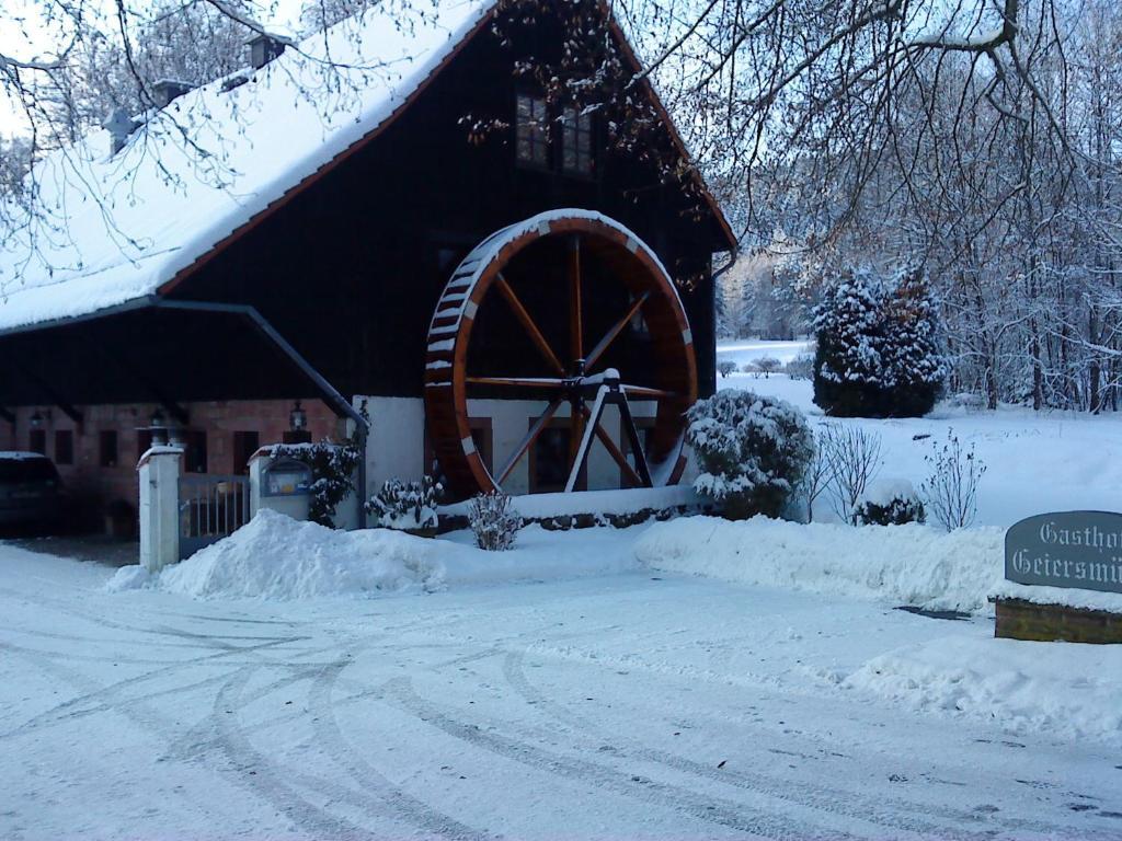 Отель Landgasthof Geiersmuhle Vielbrunn Экстерьер фото